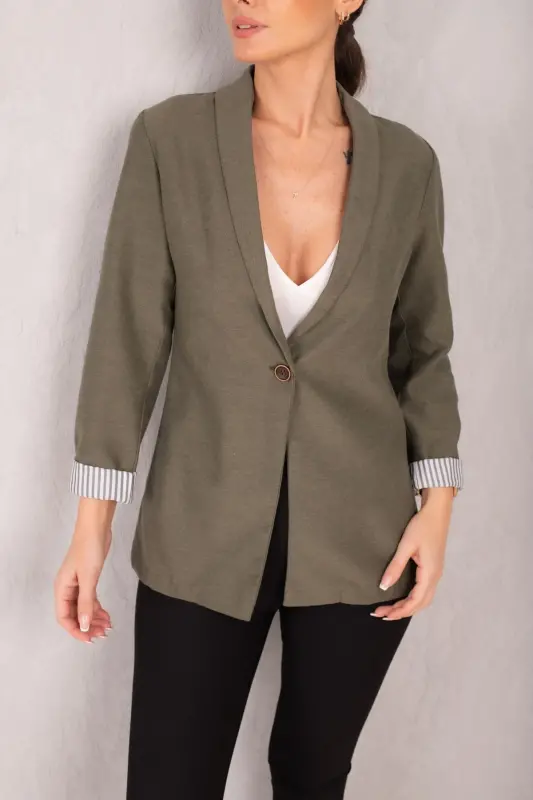 Kadın Haki Kol İçi Çizgili Tek Düğmeli Ceket ARM-22K001122-Haki - ARMONIKA