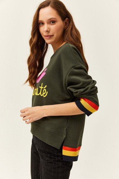 Kadın Haki Nameste Baskılı Premium Şerit Detaylı Kalın Sweatshirt SWT-19000640 - Haki - 3