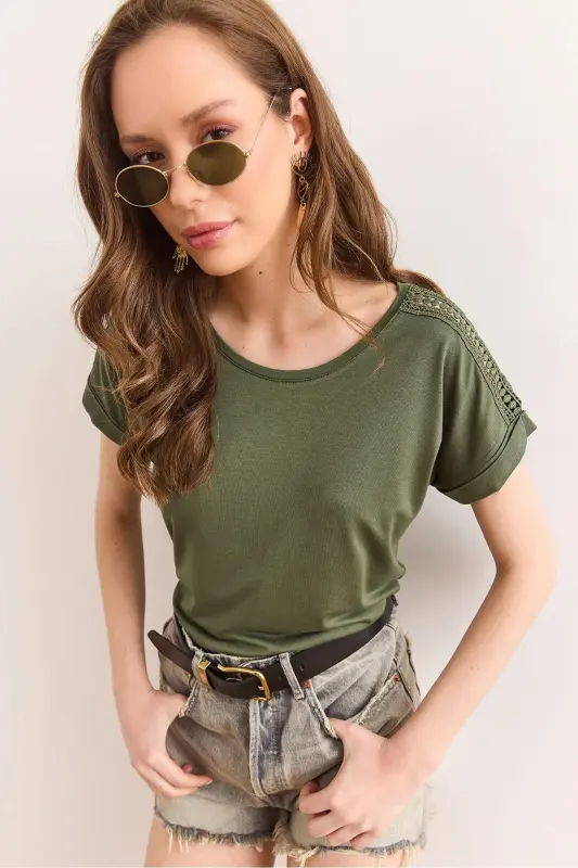 Kadın Haki Omuzu Güpür Detaylı Örme Viskon Bluz Blz-19002929 - Haki - 1