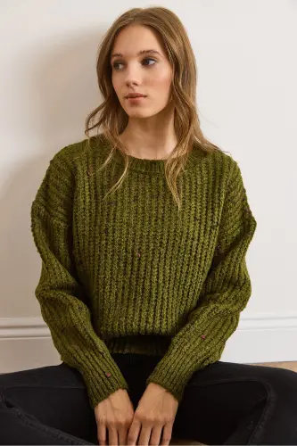 Kadın Haki Renk Detaylı Yumuşak Detaylı Oversize Triko Kazak KZK-19000862-Haki - 4