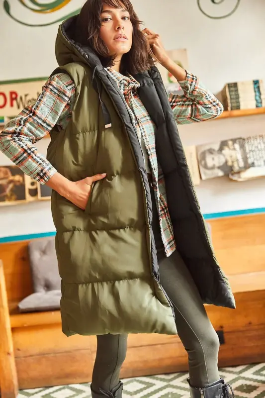 Kadın Haki Siyah Çift Taraflı Dolgulu Kapüşonlu Dokuma Yelek YLK-19000013-Haki Siyah - OLALOOK