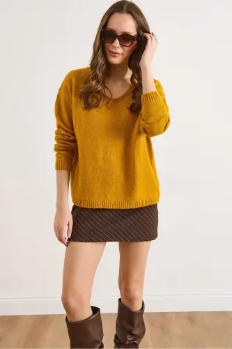 Kadın Hardal V Yaka Yumuşak Dokulu Triko Kazak KZK-19000598-Hardal 