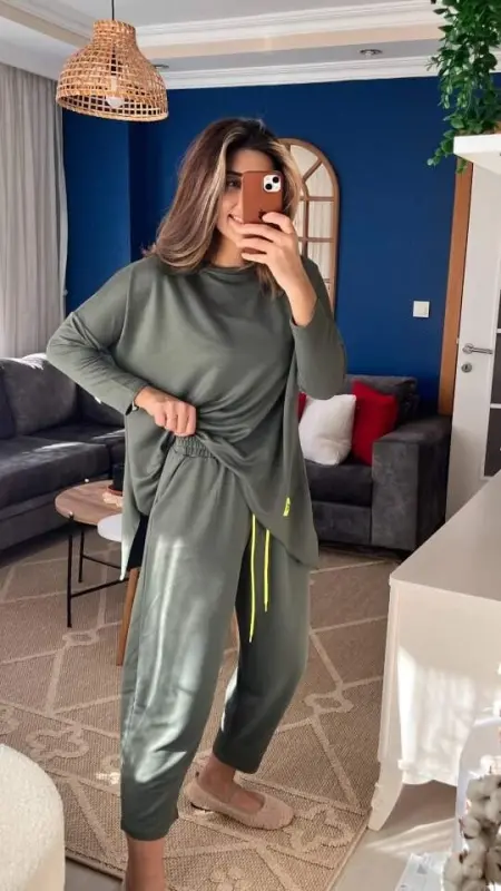 Kadın Iki Iplik Viskon Pamuk Kumaş Arma Detaylı Ikili Takım - 3