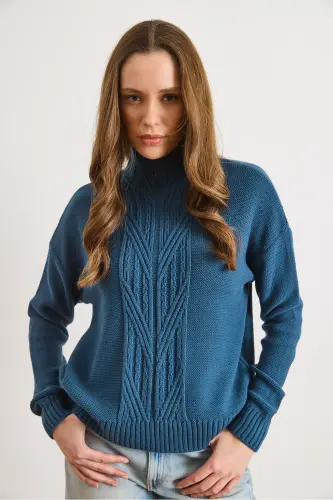 Kadın İndigo Dik Yaka Ortası Saç Örgülü Triko Kazak KZK-19000912-İndigo - OLALOOK (1)