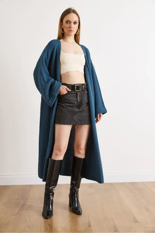 Kadın İndigo Manşeti Katlamalı Maxi Triko Hırka HRK-19000297-İndigo - 4