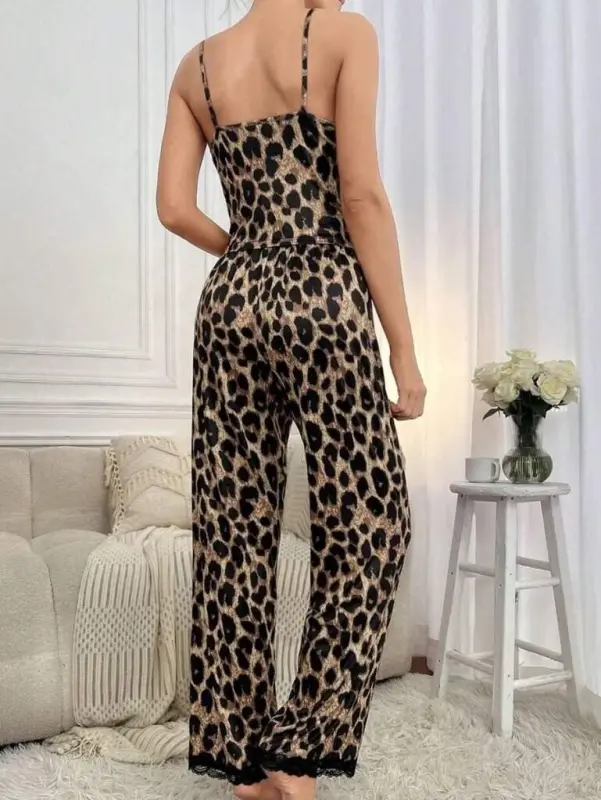 Kadın Ip Askılı Yakası Dantelli Bluz Ve Pijama Sandy Ikili Takım - 4