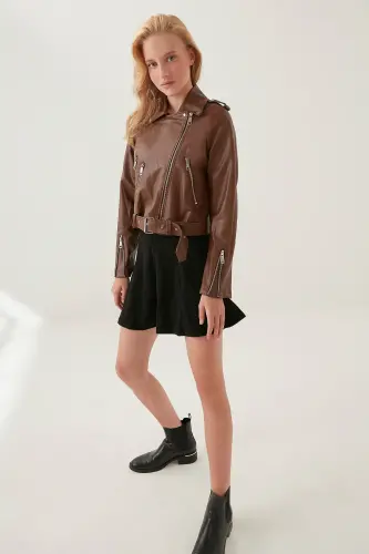 Kadın Kahve Fermuar Ve Kemer Detay Deri Ceket-Kahverengi - 4