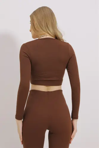 Kadın Kahve Kare Yaka Önü Dikişli Crop Bluz ALC-X11437 - KAHVE - 5
