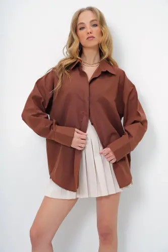 Kadın Kahve Oversize Uzun Dokuma Gömlek ALC-X6828 - KAHVE - Trend Alaçatı Stili (1)