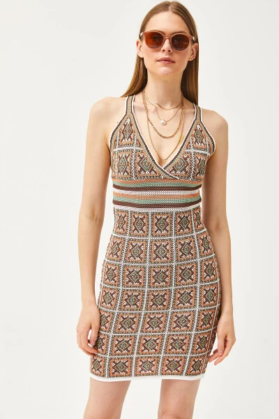Kadın Kahverengi Askılı Patch Desenli Sırtı Çapraz Mini Triko Elbise ELB-19002068-Kahverengi - Modazone (1)