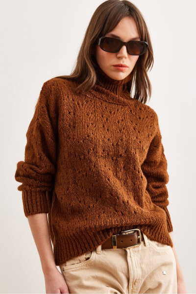 Kadın Kahverengi Balıkçı Yaka Yumuşak Dokulu Triko Kazak KZK-19000892-Kahverengi 