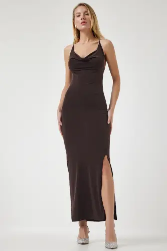 Kadın Kahverengi Çapraz İp Askılı Yırtmaçlı Sandy Elbise DZ00113-Kahverengi - 3