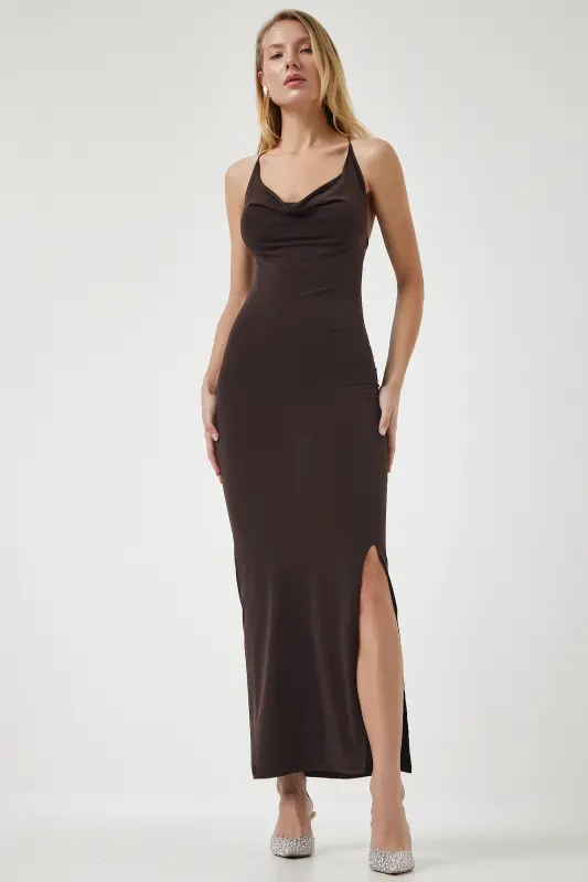 Kadın Kahverengi Çapraz İp Askılı Yırtmaçlı Sandy Elbise DZ00113-Kahverengi - 3