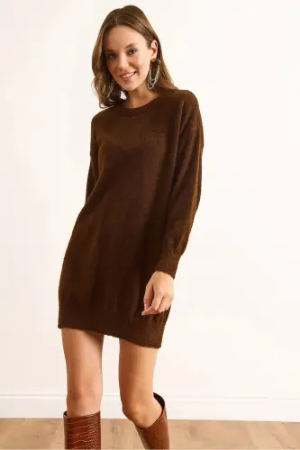 Kadın Kahverengi Dik Yaka Yumuşak Dokulu Sakal Triko Tunik Elbise ELB-19002325-Kahverengi 