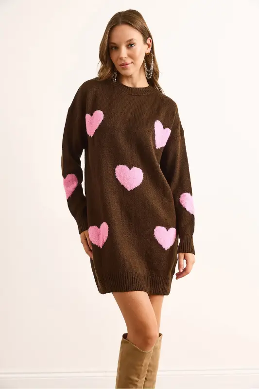 Kadın Kahverengi Kalp Detaylı Yumuşak Dokulu Triko Tunik Elbise ELB-19002284-Kahverengi - 2