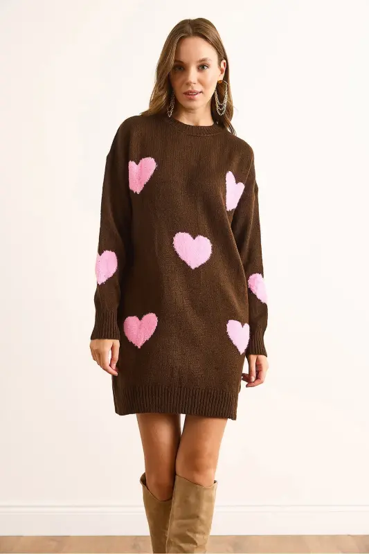 Kadın Kahverengi Kalp Detaylı Yumuşak Dokulu Triko Tunik Elbise ELB-19002284-Kahverengi - 3