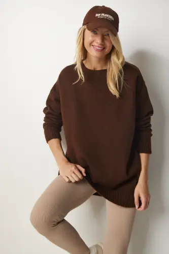 Kadın Kahverengi Oversize Triko Kazak PN00054-Kahverengi - HAPPINESS İSTANBUL (1)