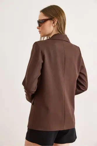 Kadın Kahverengi Tek Düğmeli Astarlı Cep Kapaklı Premium Blazer Ceket CKT-19000395-Kahverengi - 6