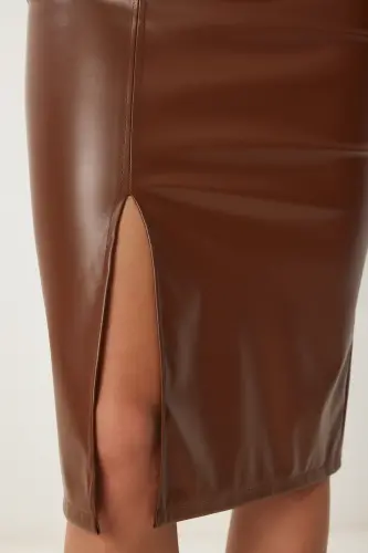 Kadın Kahverengi Yırtmaçlı Suni Deri Kalem Etek GP00015-Kahverengi - 4