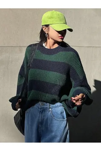 Kadın kalın çizgili tüylenmez oversize triko kazak, Kadın kazak-Lacivert - 3