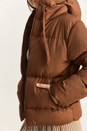 Kadın Kapüşonlu Şişme Mont-Açık Kahve - 6