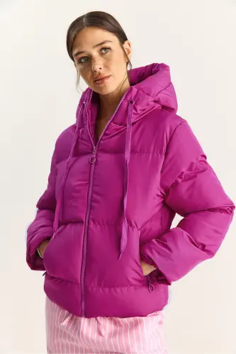 Kadın Kapüşonlu Şişme Mont-Fuşya - 7