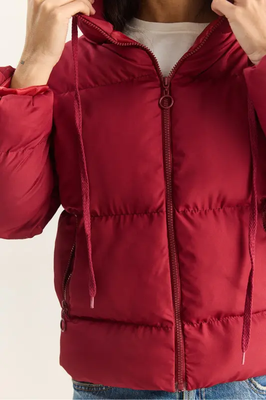 Kadın Kapüşonlu Şişme Mont-Koyu Bordo - 4