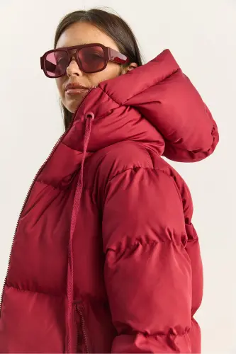 Kadın Kapüşonlu Şişme Mont-Koyu Bordo - 7