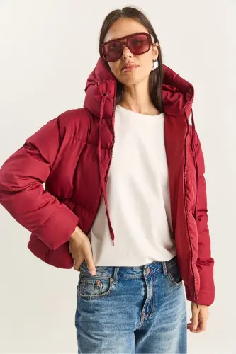 Kadın Kapüşonlu Şişme Mont-Koyu Bordo - 5