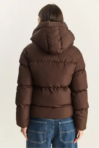 Kadın Kapüşonlu Şişme Mont-Koyu Kahve - 8