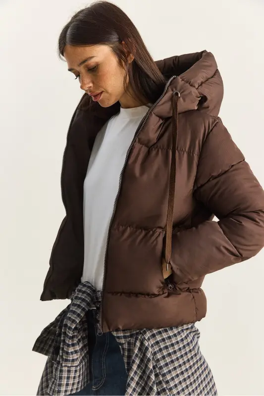 Kadın Kapüşonlu Şişme Mont-Koyu Kahve - 5