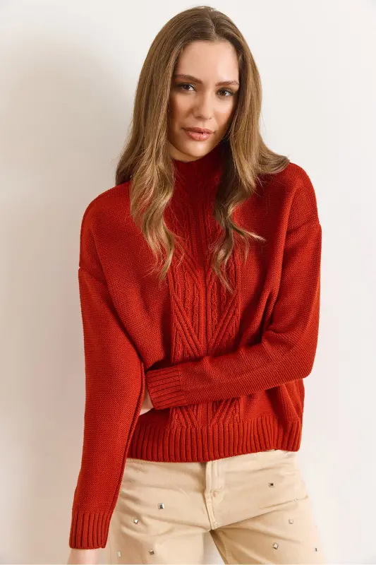 Kadın Kiremit Dik Yaka Ortası Saç Örgülü Triko Kazak KZK-19000912-Kiremit - OLALOOK