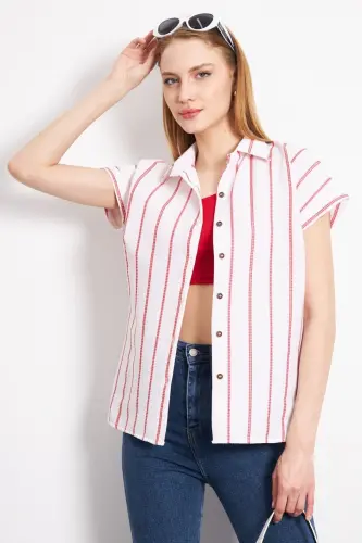 Kadın Kırmızı Çizgili Kısa Kol Gömlek ARM-24Y001067-Kırmızı - 4
