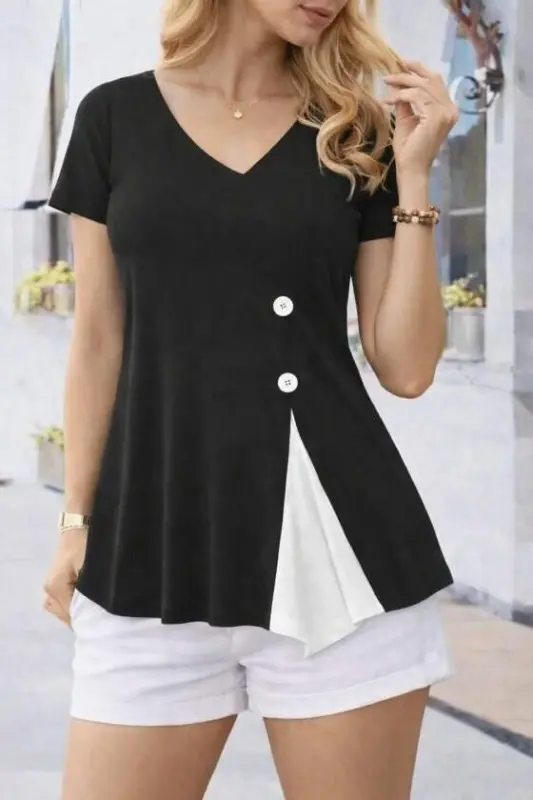 Kadın Kısa Kollu Asimetrik V Yakalı Düğme Detaylı Viskon Bluz - 3