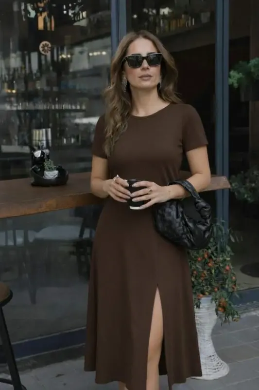 Kadın Kısa Kollu Bisiklet Yaka Derin Yırtmaç Detay Viskon Elbise - 2