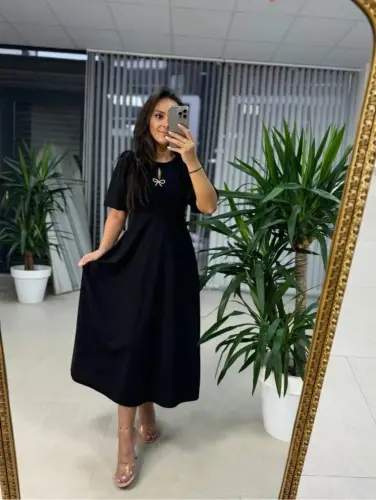 Kadın Kısa Kollu Bisiklet Yaka Fiyonk Broşlu Midi Janjan Krep Elbise - 3