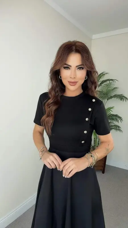 Kadın Kısa Kollu Bisiklet Yaka Gold Düğme Detay Midi Boy Elbise - 6