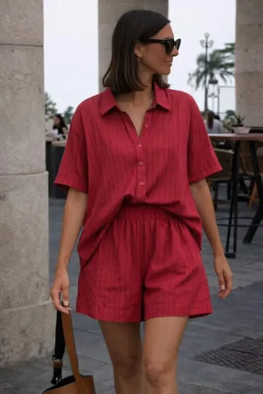 Kadın Kısa Kollu çizgili Modal Kumaş Gömlek Ve Yüksek Bel Lastik Detay şort Ikili Takım - BÜYÜKBEDENIZ