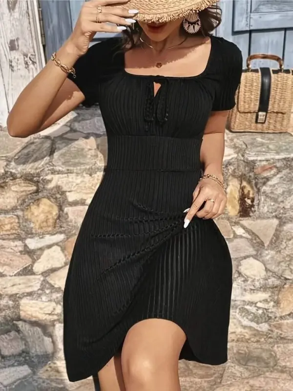 Kadın Kısa Kollu Kare Yakalı Bağcıklı Kaşkorse Elbise - 4