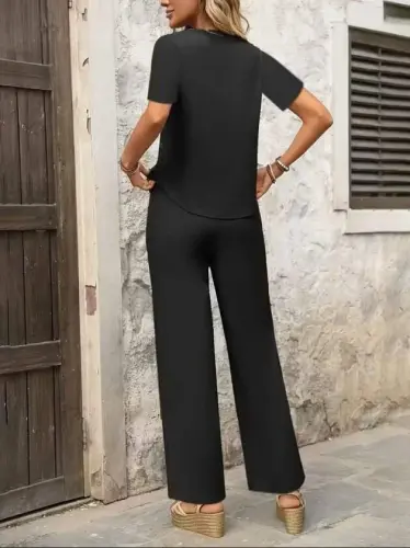 Kadın Kısa Kollu Kayık Yaka önü Asimetrik Detaylı Kısa Sandy Bluz Ve Pantolon Ikili Takım - BÜYÜKBEDENIZ (1)