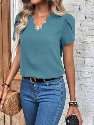 Kadın Kısa Kollu Lazer V Yakalı Ithal Krep Bluz - BÜYÜKBEDENIZ (1)