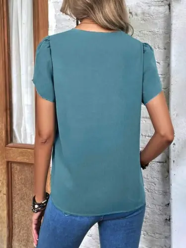 Kadın Kısa Kollu Lazer V Yakalı Ithal Krep Bluz - 4