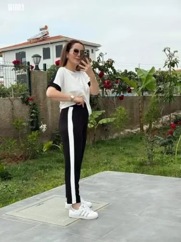 Kadın Kısa Kollu Modal Dokulu Kumaş Yanı şeritli Takım - BÜYÜKBEDENIZ (1)