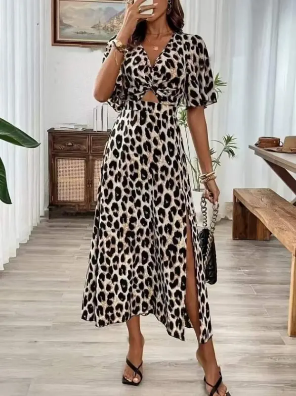 Kadın Kısa Kollu V Yakalı Beli Lastikli Yırtmaçlı Uzun Leopar Desenli Süprem Elbise - 3