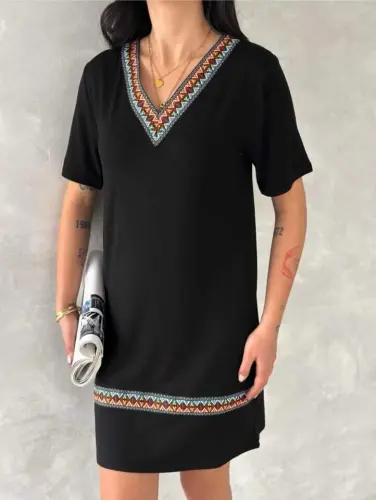 Kadın Kısa Kollu V Yakalı Etnik Desen şerit Detaylı Viskon Elbise - 11