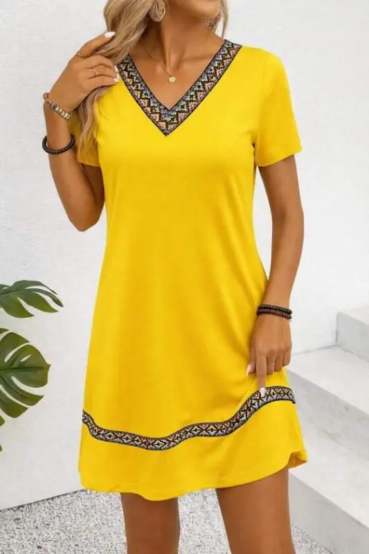 Kadın Kısa Kollu V Yakalı Etnik Desen şerit Detaylı Viskon Elbise - 2