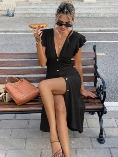 Kadın Kısa Kollu V Yakalı önden Düğmeli Bürümcük Midi Elbise - 7