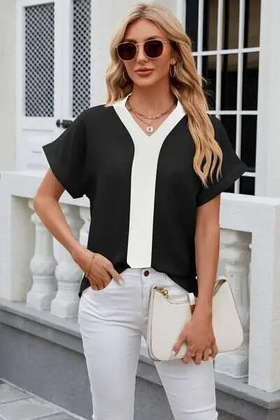 Kadın Kısa Kollu V Yakalı önden şerit Detaylı Sandy Bluz - 5