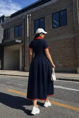 Kadın Kısa Kollu V Yakalı Pileli Uzun Janjan Krep Elbise - 4