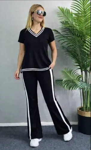 Kadın Kısa Kollu V Yakalı Viskon Iki Iplik Bluz Ve Pantolon Ikili Takım - 1